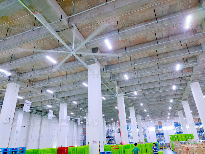 解決倉庫通風(fēng)降溫有哪些省電的降溫方案呢？