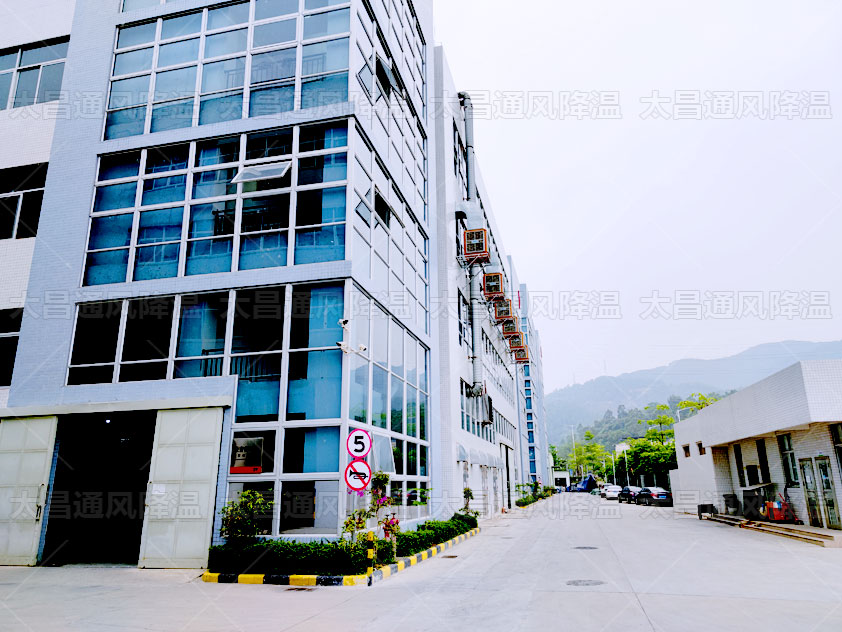廠房通風降溫用什么降溫設備比較合適呢？